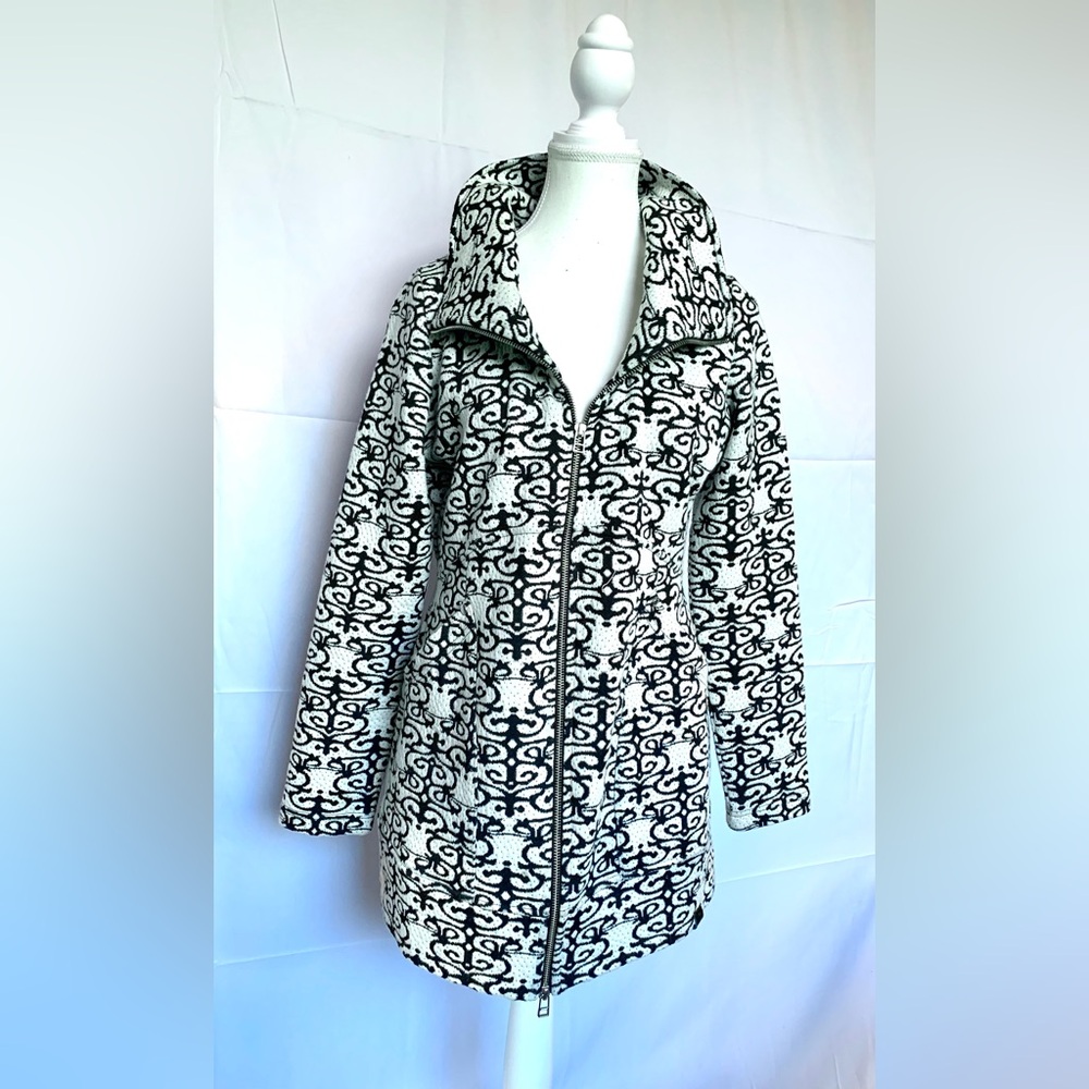 Black White Art Deco Swirl Funnel Neck Teddy Jacket Coat Women Medium